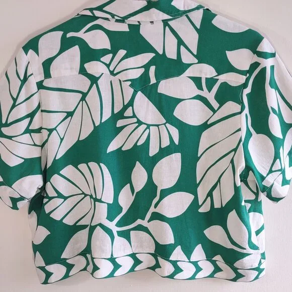 NWT Nicole Miller Linen Shirt Crop Jacket Tropical Button-Up Short Sleeve Size M - Picture 7 of 11